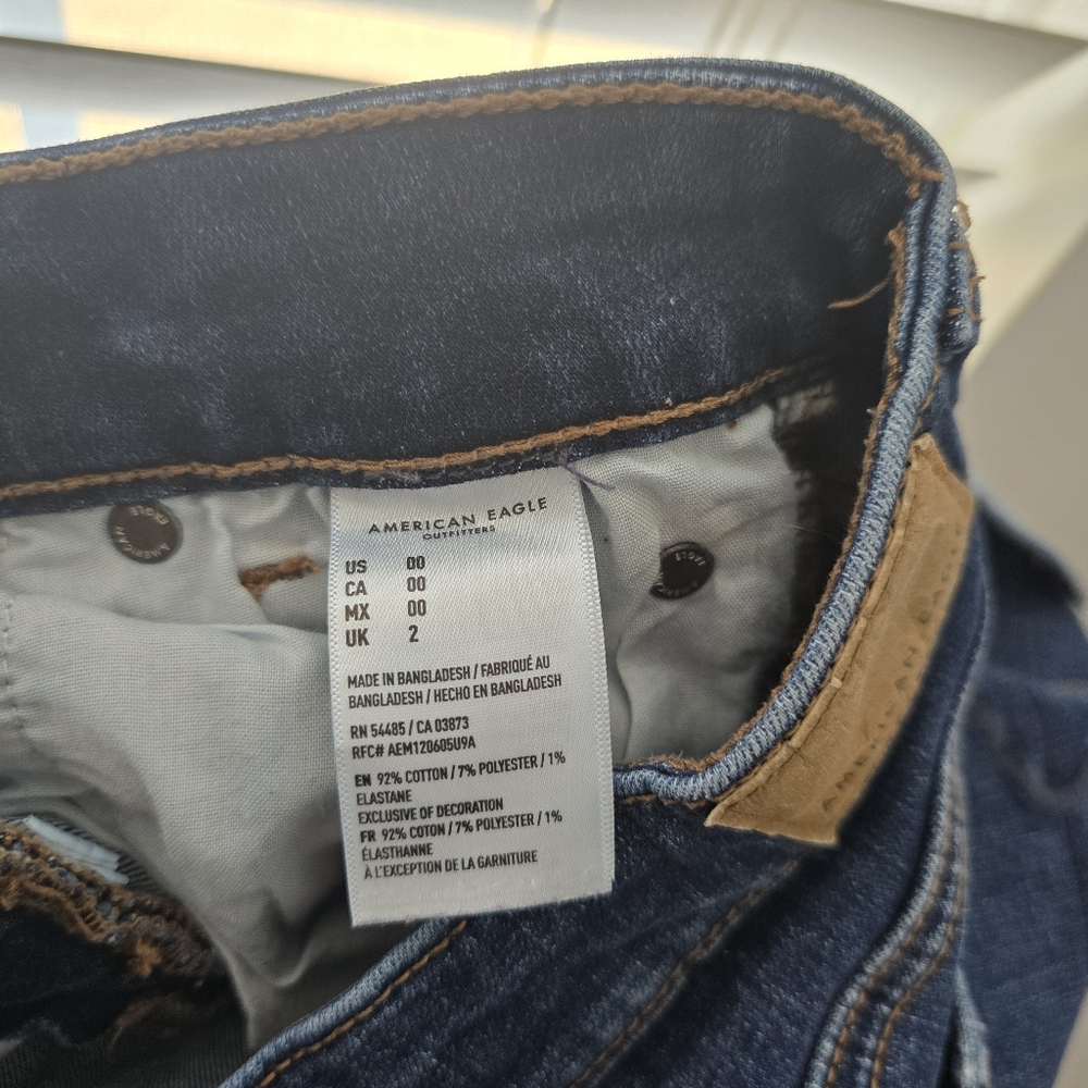 American Eagle Outfitters Shortie Blue Denim Shorts - Picture 10 of 11